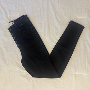 Black Skinny Jeans